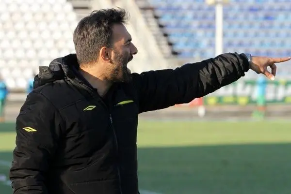 مربی استقلال از هفته آینده در تمرینات استقلال