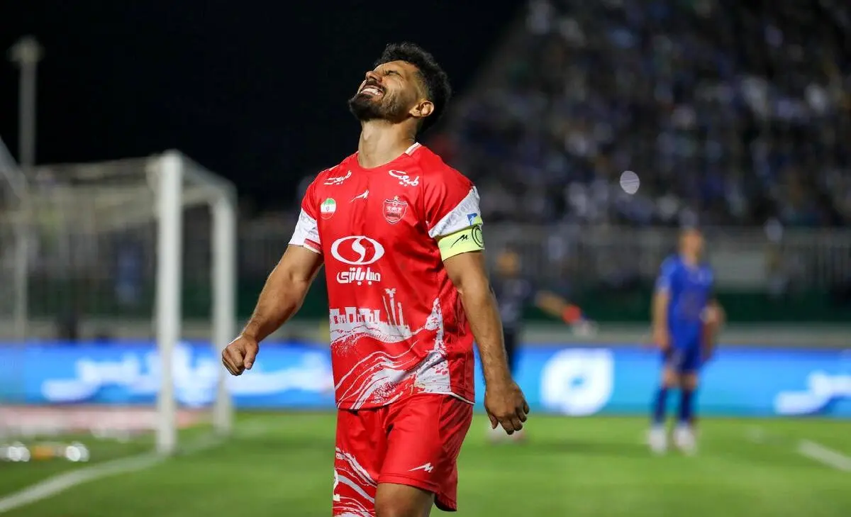 کاپیتان پرسپولیس فصل را از دست داد