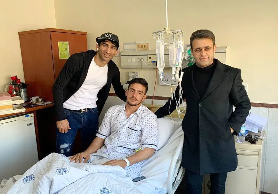 عیادت بیرانوند از دروازه‌بان جوان پرسپولیس