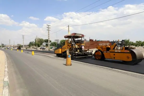 عملیات اجرایی آسفالت ریزی بلوار شقایق در منطقه 19آغاز شد