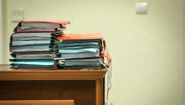 کاهش تعداد پرونده های معوقه در دیوان عدالت اداری