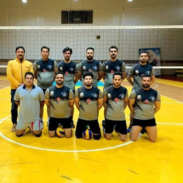 کسب عنوان قهرمانی تیم والیبال سازمان آتش نشانی اراک در مسابقات گرامیداشت یاد و خاطره سردار دلها