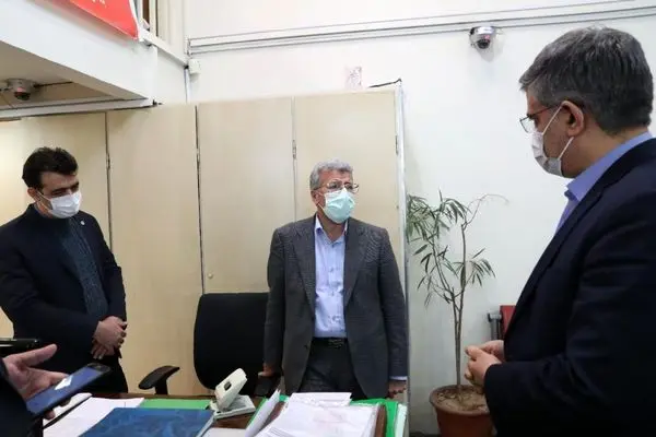 بازدید مدیران ارشد بانک ملی ایران از روند اجرای پرداخت تسهیلات بدون ضامن