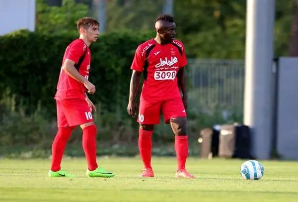 قطبی خواهان دو بازیکن پرسپولیسی