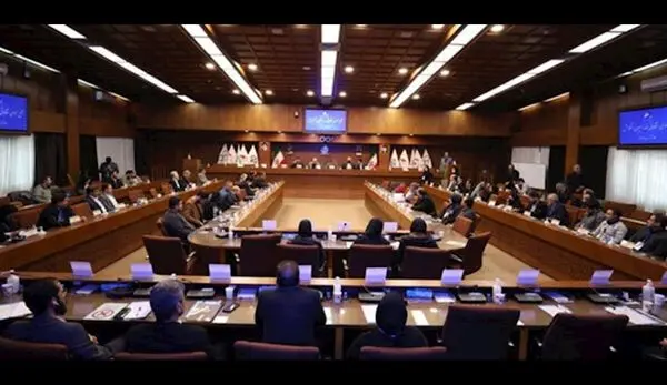 عزیزی پور رئیس فدراسیون اسکواش شد