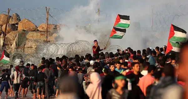 نجات یک جوان فلسطینی از مرگ توسط موبایلش ! + عکس