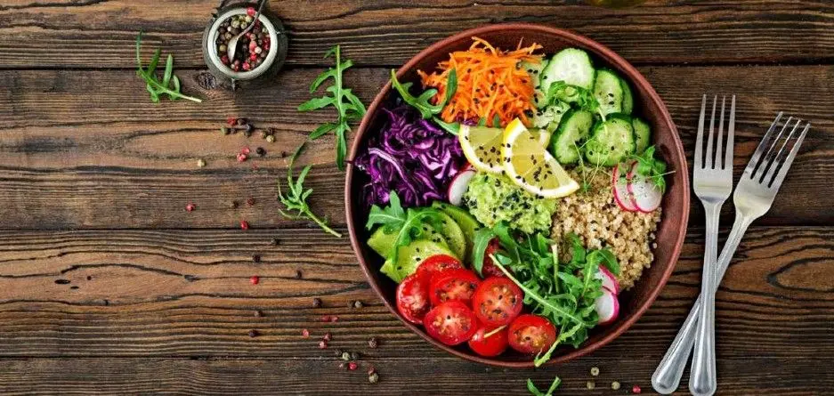 10 دلیل برای اینکه همین حالا گیاهخوار شوید