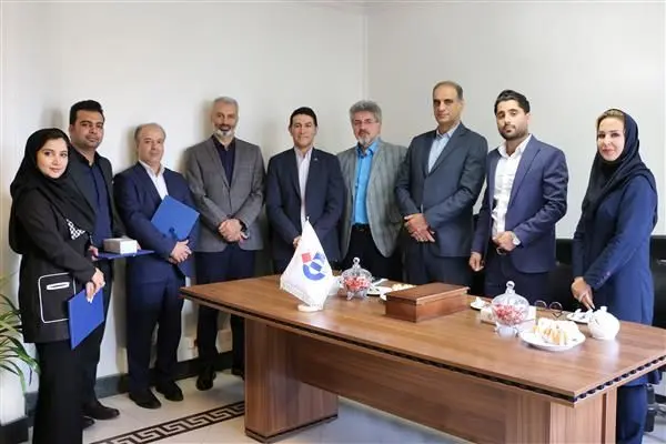 نمایندگان برتر فروش بیمههای عمر و پس انداز بیمه دانا معرفی شدند