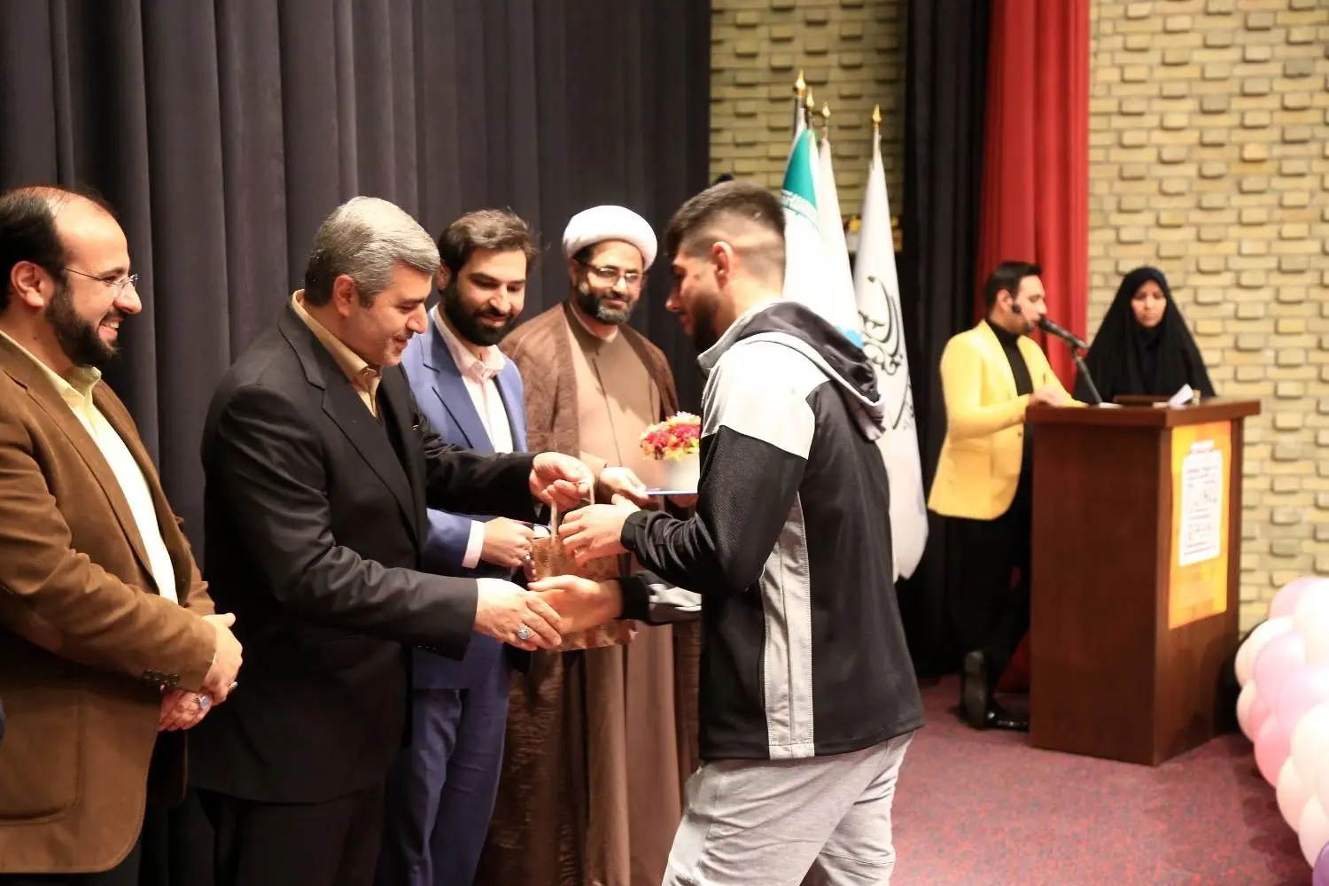  جوانان برگزیده قلب طهران انتخاب شدند