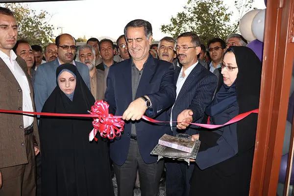 مدرسه هشت کلاسه شهدای بانک ملی ایران افتتاح  شد