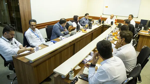 مهر تایید ممیزان خارجی بر مدیریت کیفیت آزمایشگاه پتروشیمی نوری

