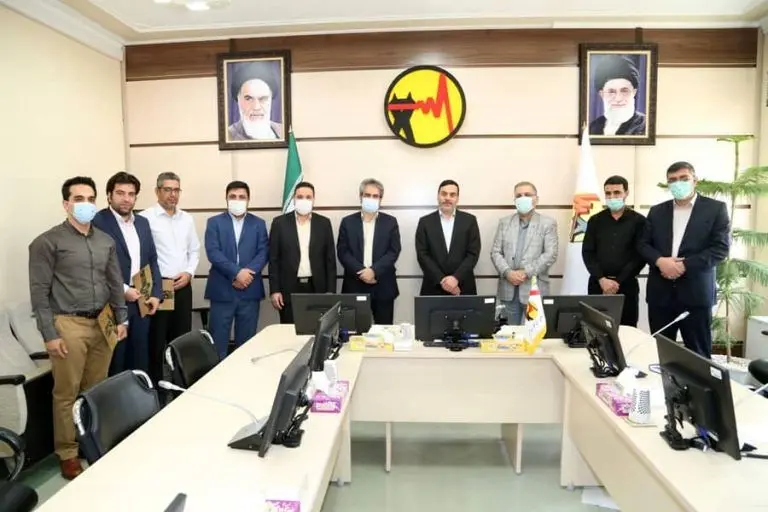 مراسم تجلیل از برترین های سومین دوره لیگ پیشنهادات برق باختربرگزارشد
