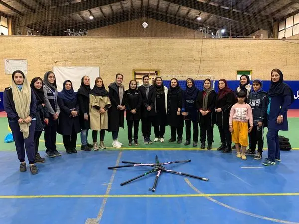 برگزاری دوره آموزش مقدماتی وآشنایی با ورزش هاکی بانوان در ارتش