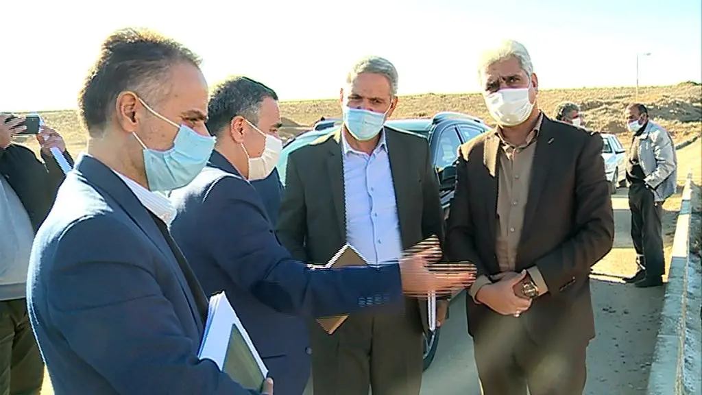 بازدید نماینده مردم شهرستان خمین در مجلس شورای اسلامی از تصفیه خانه فاضلاب این شهر
