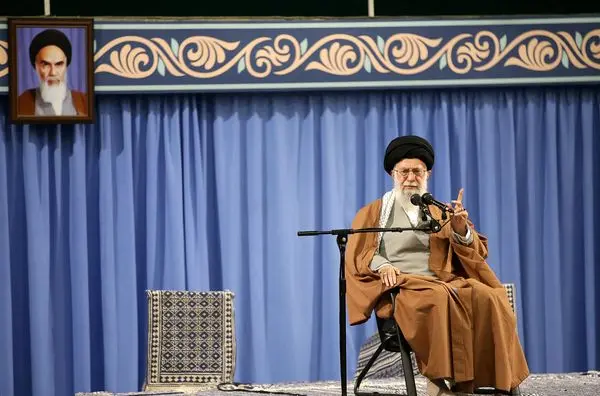 گربهرقصانی آمریکا علیه سپاه به جایی نخواهد رسید