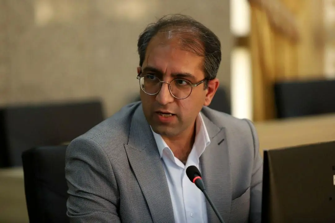 ‍ سامان بازار راه حل معضل دست فروشی پایتخت است

