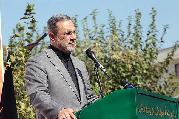 عدالت آموزشی در کشور برقرار است