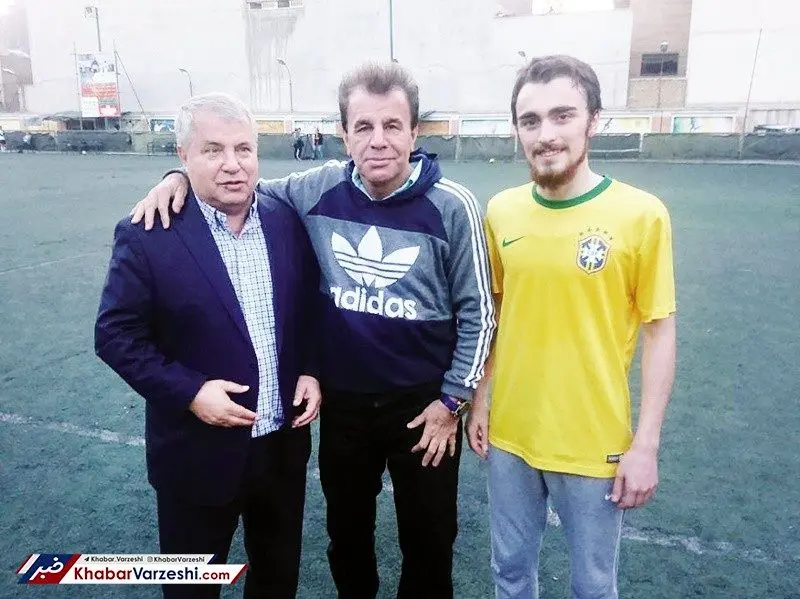 یک استقلالی کنار سلطان پرسپولیس + عکس