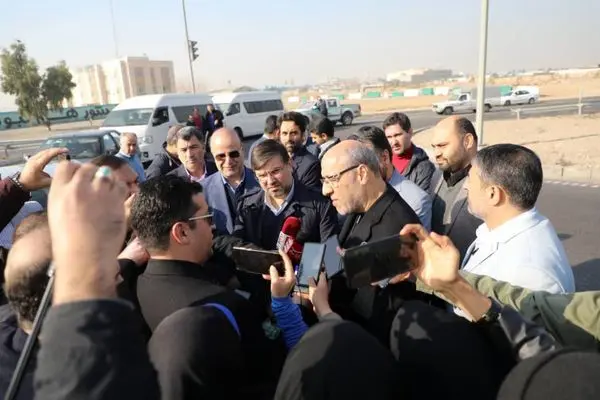 آغاز عملیات خاکبرداری میدان شهید چله دوان در منطقه 19