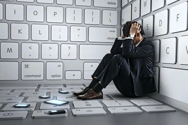  همه چیز درباره ستاره‌های فضای مجازی 