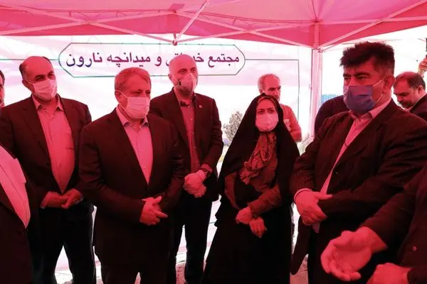 کلنگ احداث مجتمع خدماتی و میدانچه نارون به زمین خورد 

