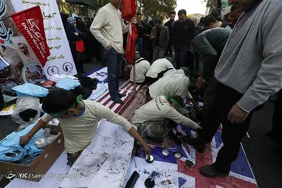 واکس صلواتی در مراسم ۱۳ آبان+عکس