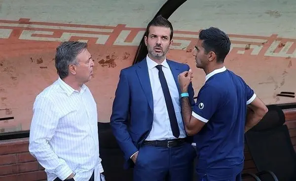 استراماچونی به بازیکنان کارت زرد نشان داده/ استقلال هر سال بازیکنان زیادی از دست می دهد