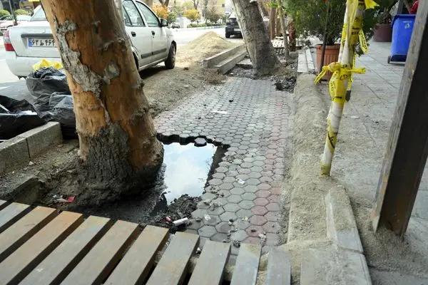  کف سازی نهر خیابان شریعتی به مساحت ۱۲۰۰ متر مربع