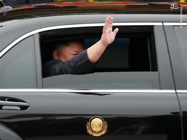 خودروی رهبرکره شمالی در ویتنام+ عکس