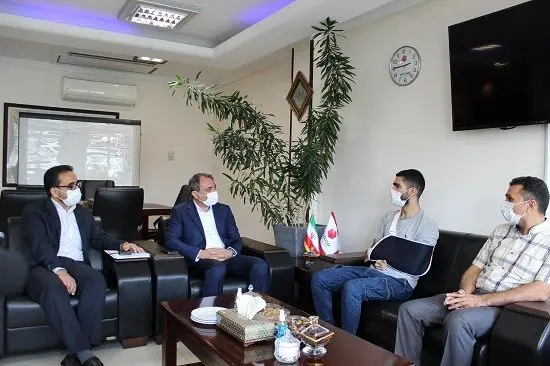 پرداخت خسارت یک میلیارد و سیصد و شصت میلیون ریالی شرکت کننده عصر جدید
