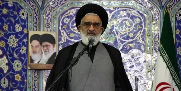 زیارت اربعین از جلوههای امر به معروف و نهی از منکر است