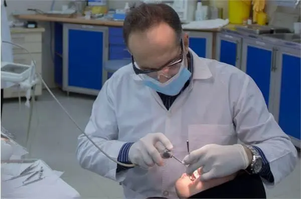 افتتاح دومین کلینیک دندانپزشکی ویژه شاغلین در روزهای پنجشنبه در مجتمع تخصصی سلامت خانواده شهدای نفت