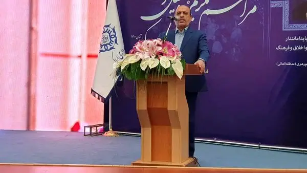 باید پشتیبان شهردار جدید اراک باشیم، تا اقدامات مناسبی برای اراک صورت گیرد