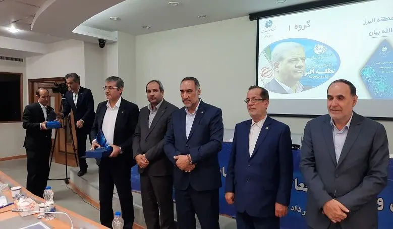 مخابرات تهران رتبه نخست ارزیابی عملکرد سال ۱۴۰۱ را کسب کرد