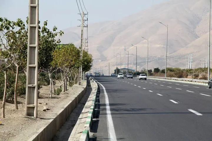 اتمام عملیات اصلاح هندسی بلوار پژوهش به بزرگراه شهید خرازی در منطقه ۲۲