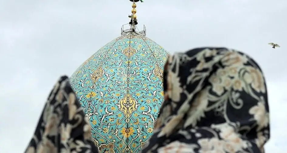 فضاهای باز مجاور مساجد منطقه 3 برای اقامه نماز عید فطر آماده شد

