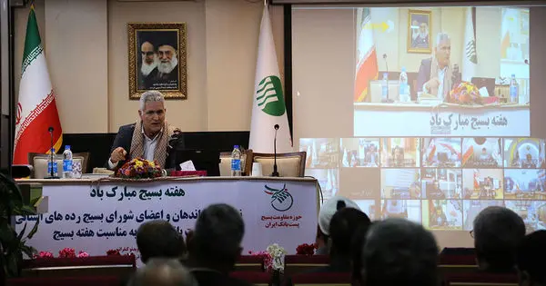  هر قدمی که همکاران بانک بر می‌دارند، گام یک بسیجی برای خدمت به محرومان جامعه است

