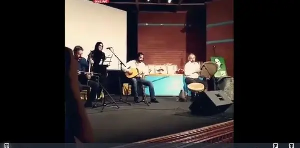 خوانندگی خانم بازیگر در یک مراسم ! +عکس