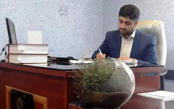 این قاضی احکام جالبی صادر می‌کند
