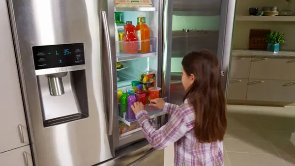 به کدام یک از امکانات یخچال فریزر خود نیاز ندارید؟
