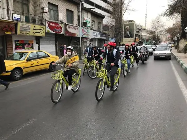 همایش دوچرخه سواری دانش آموزی به مناسبت آغاز دهه مبارک فجر برگزار شد