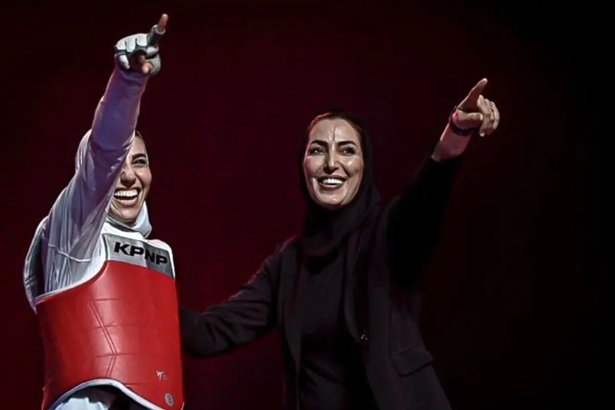 خدا به ما عزت داد که تاریخ‌ساز شویم