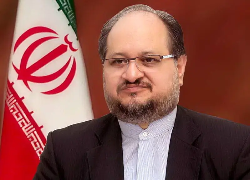 دختر شریعتمداری ساکن آمریکاست!/عکس