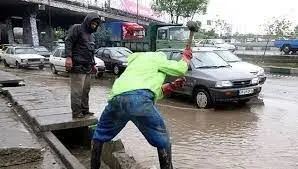 تردد روان در معابر برفی منطقه

