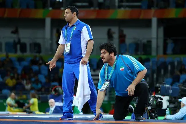 
مخالفت مجمع با استعفای رسول خادم
