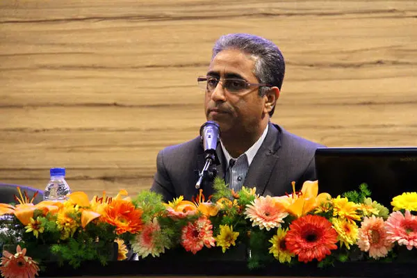 حمایت از واحدهای تولیدی اشتغالزا ضروری است