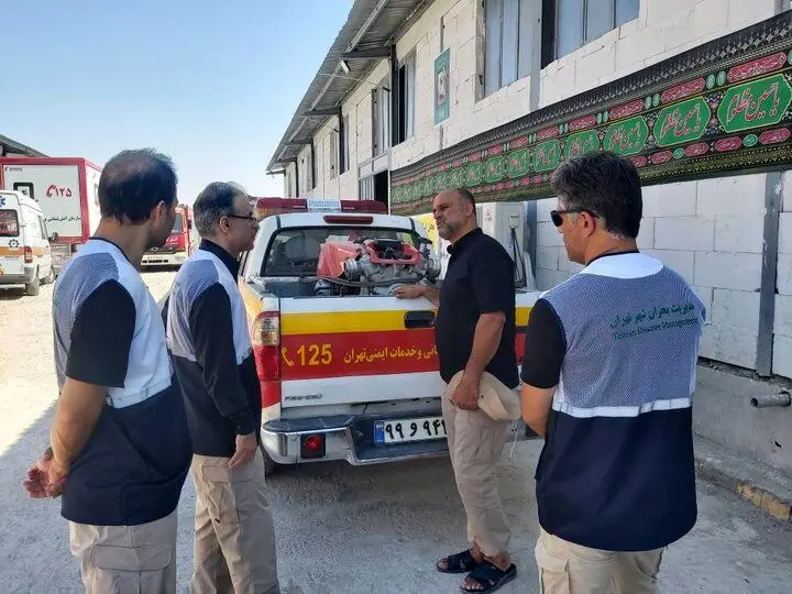 خدمات رسانی امدادی و آماده باش نیروهای مدیریت بحران در مرز شلمچه

