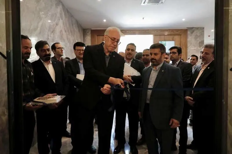 با همه توان در رفع مشکل مسکن مردم می کوشیم


