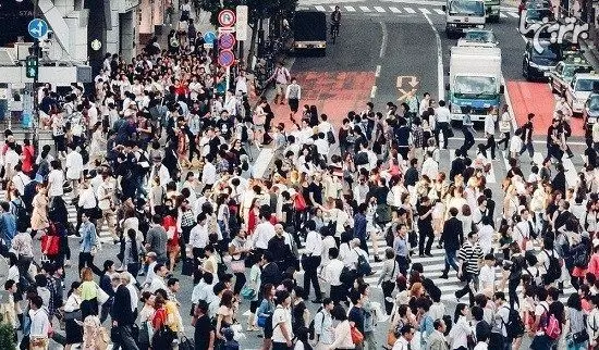 شلوغ‌ترین چهارراه جهان+عکس