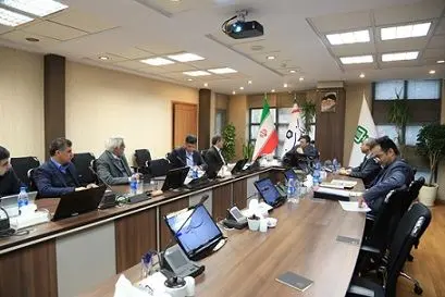 بانک سینا باید در خدمت گروه بنیاد جهت کمک به محرومین باشد
